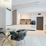 Viapipera - Modern On Pipera Blvd