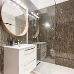 Viapipera - Modern On Pipera Blvd Bucureşti