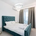 Viapipera - Modern On Pipera Blvd Bucureşti