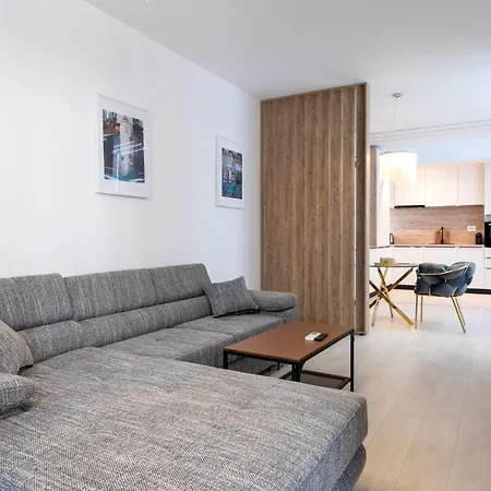 Viapipera - Modern On Pipera Blvd Daire